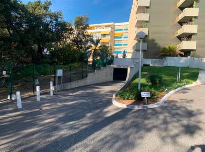 hotel te koop Cannes